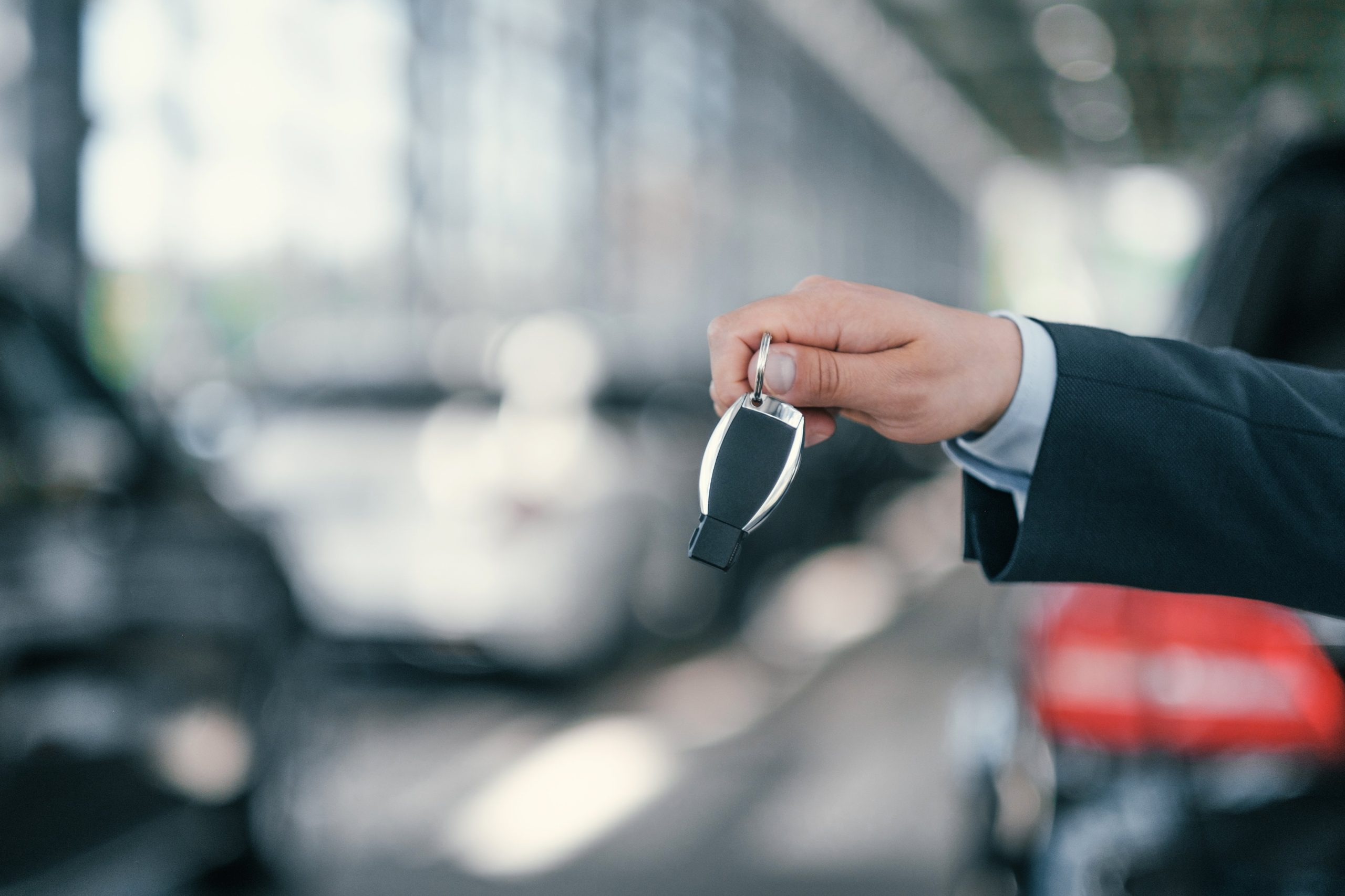 3 Things Customers Want From a Car Dealership and 3 They Don’t