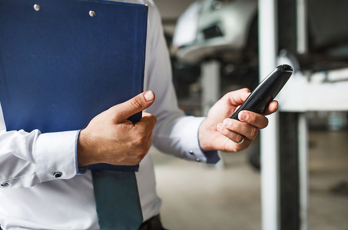 Driving Success: The Value of Call Monitoring for Automotive Service Centers